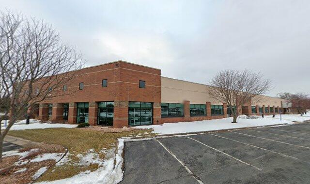 Summit Medical expands into 73,000 sq. ft. in Viking Lakes